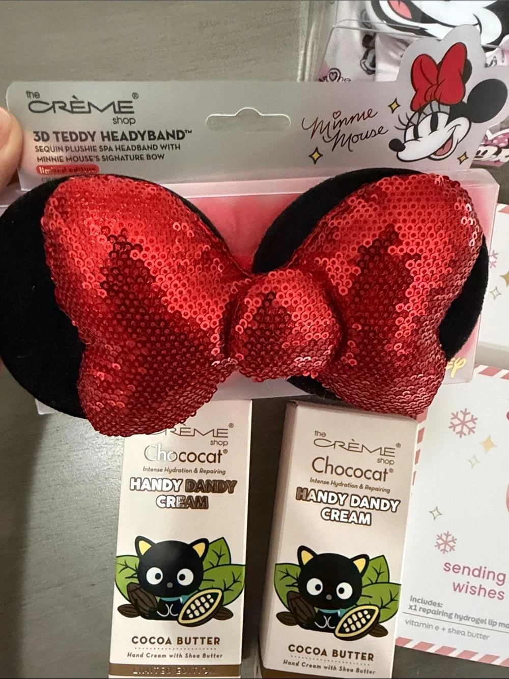 The Crème Shop Disney Minnie Mouse Lot Bundle Set (8) Eye Pads Headband